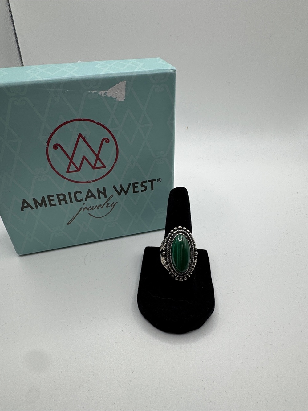 American West Green Malachite Oval Ring with Silver-Tone Beaded Halo